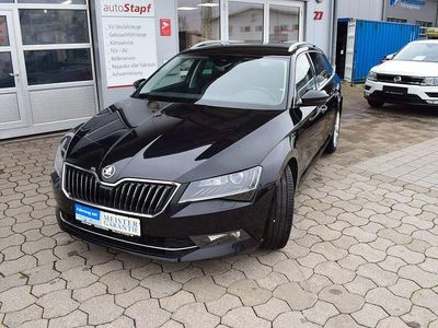 Gebraucht Skoda Superb Premium Edition 150 PS (110 kW) 2019 Schwarzmagic perleffekt Kombi