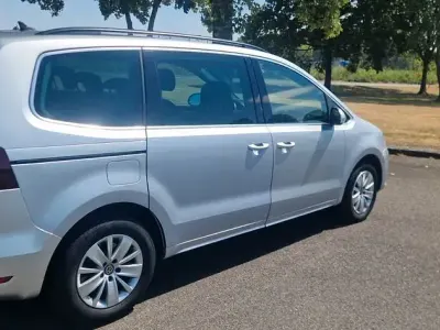 Gebraucht VW Sharan Comfortline 150 PS (110 kW) 2016 Grau Van / Kleinbus