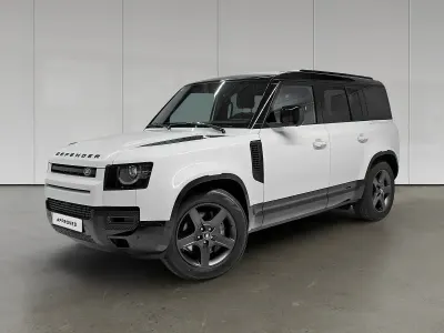Begagnad Land Rover Defender SE Dynamic 304 HK (223 kW) 2024 Vit SUV