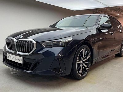 Neu BMW 540 Comfort Edition 303 PS (222 kW) 2026 Carbonschwarz metallic Kombi