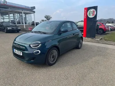 Gebraucht Fiat 500 65 PS (47 kW) 2026 Ozean grün metallic Limousine