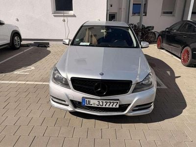 Gebraucht Mercedes C200 Avantgarde 136 PS (100 kW) 2012 Limousine