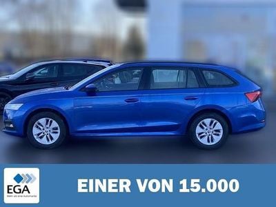 Używany Skoda Octavia 116 KM (85 kW) 2023 Niebieski Kombi