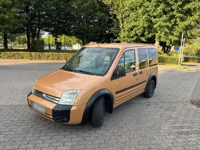 Gebraucht Ford Tourneo Connect 110 PS (80 kW) 2007 Gold Van / Kleinbus