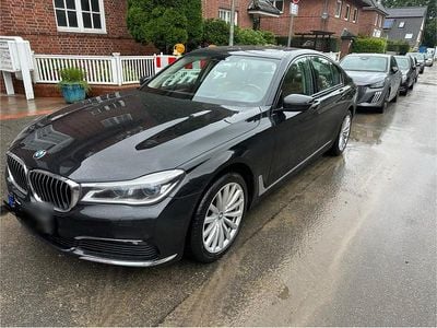 BMW 740