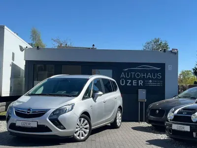 Gebraucht Opel Zafira Tourer Active 165 PS (121 kW) 2014 Silber Van / Kleinbus
