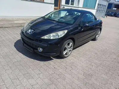 Gebraucht Peugeot 207 CC 120 PS (88 kW) 2009 Farbe schwarz obsidien/metall Cabrio