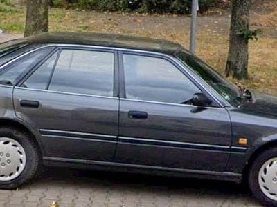 Grau Gebraucht 1992 Toyota Carina II Limousine | 2.300 €