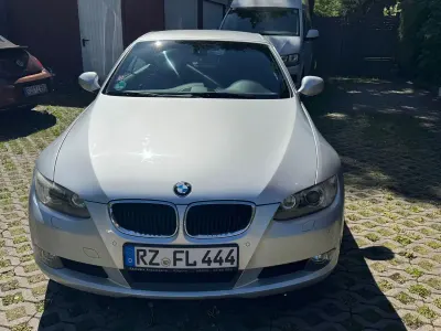 Gebraucht BMW 320 Cabriolet Comfort Edition 170 PS (125 kW) 2010 Silber Cabrio