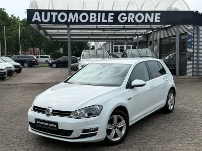 Gebraucht VW Golf VII LOUNGE 150 PS (110 kW) 2015 Weiß Limousine