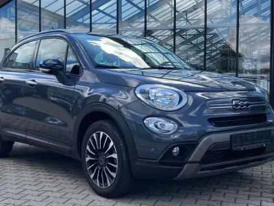Gebraucht Fiat 500X Cross 120 PS (88 kW) 2023 Colore esterno (moda grau) SUV