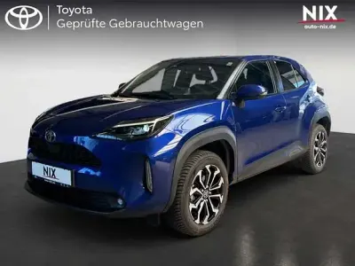 Gebraucht Toyota Yaris Connect Style 116 PS (85 kW) 2023 Nachtblau mica metallic Kleinwagen