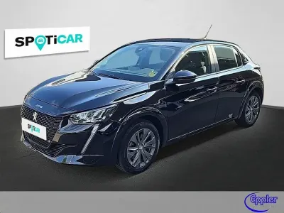 Gebraucht Peugeot e-208 Active 100 kW (136 PS) 2022 Schwarz Kleinwagen
