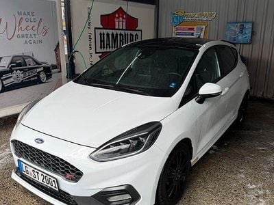 Second-hand Ford Fiesta ST 200 CP (147 kW) 2018 Alb Hatchback