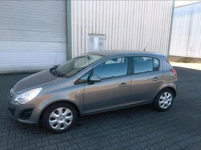 Gebraucht Opel Corsa 90 PS (66 kW) 2012 Braun Kleinwagen