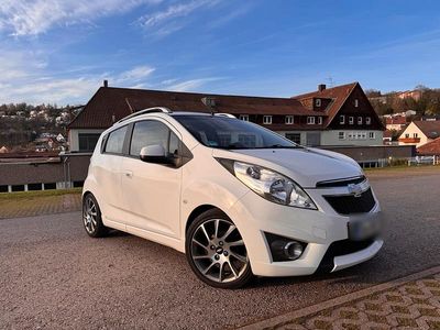 Gebraucht Chevrolet Spark LT 82 PS (60 kW) 2012 Weiß Kleinwagen