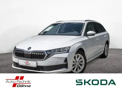 Gebraucht Skoda Octavia Selection 150 PS (110 kW) 2024 Weiss / moonweiß perleffekt (metallic) Kombi