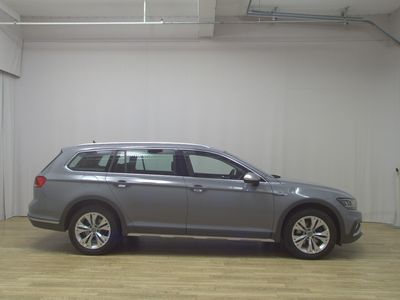 VW Passat Alltrack