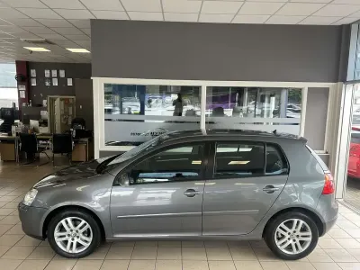 Gebraucht VW Golf V Trendline 102 PS (75 kW) 2007 Grau Kombi