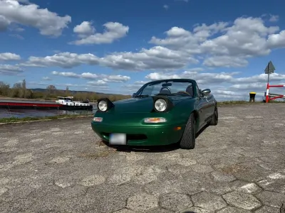 Gebraucht Mazda MX5 116 PS (85 kW) 1993 Grün Cabrio