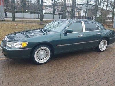 gebraucht Lincoln Town Car 