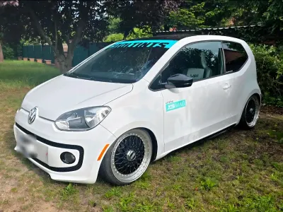Gebraucht VW up! 75 PS (55 kW) 2012 Weiß Kleinwagen