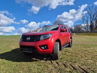 Gebraucht Nissan Navara N-Guard 190 PS (139 kW) 2021 Rot Pickup