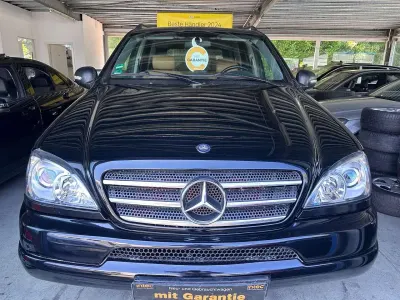 Gebraucht Mercedes ML320 218 PS (160 kW) 1999 Schwarz SUV