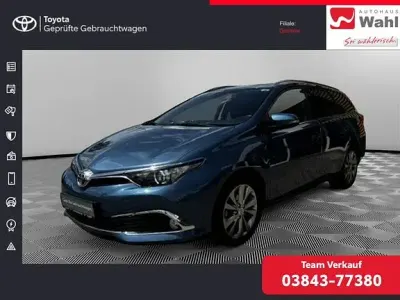 Gebraucht Toyota Auris Basis 116 PS (85 kW) 2016 Denimblau metallic