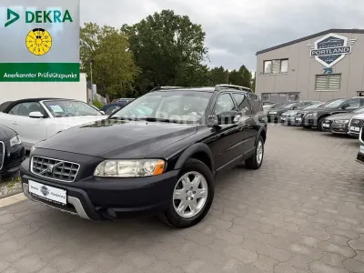 Gebraucht Volvo XC70 Momentum 185 PS (136 kW) 2007 Schwarz Kombi