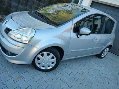 Begagnad Renault Modus Dynamique 80 HK (58 kW) 2009 Minibuss