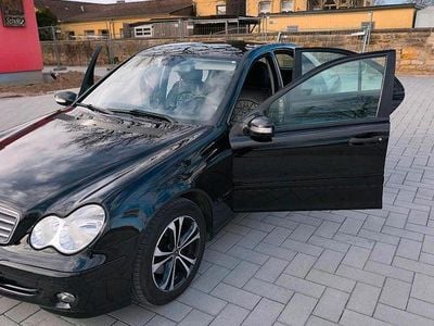 Gebraucht Mercedes C200 168 PS (123 kW) 2005 Schwarz Limousine