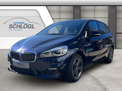 Gebraucht BMW 218 Active Tourer Sport Line 150 PS (110 kW) 2018 Blau imperialblau brillanteffekt me metallic Van / Kleinbus