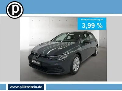 Gebraucht VW Golf VIII Life 116 PS (85 kW) 2023 Grau Limousine