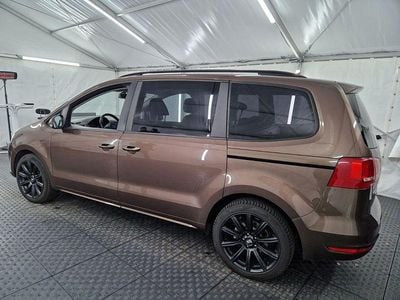 Braun Gebraucht 2011 VW Sharan Trendline Van / Kleinbus | 8.000 € (Guter Preis)