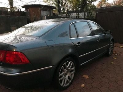 VW Phaeton