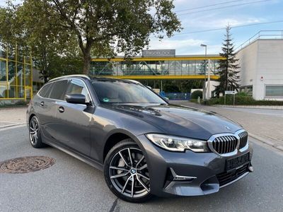 gebraucht BMW 330 d Touring Luxury Line Auto *Head-Up*360 *59KM