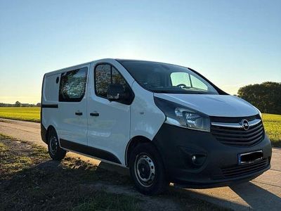Gebraucht Opel Vivaro 120 PS (88 kW) 2015 Weiß Van / Kleinbus