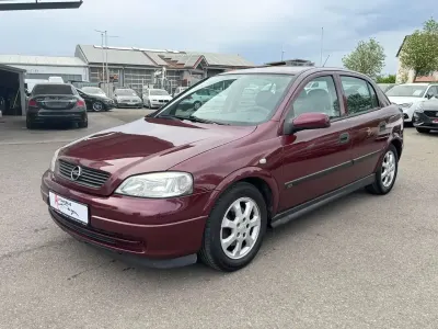 Gebraucht Opel Astra 101 PS (74 kW) 2003 Other Limousine