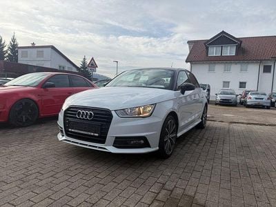 Gebraucht Audi A1 Sportback Basis 95 PS (69 kW) 2016 Weiß Kleinwagen