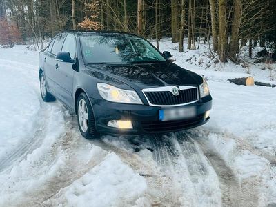 Schwarz Gebraucht 2009 Skoda Octavia Limousine | 3.200 €