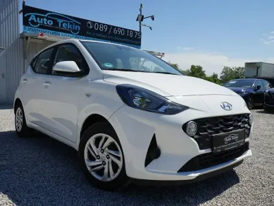 Gebraucht Hyundai i10 Select 67 PS (49 kW) 2023 Weiß Kleinwagen