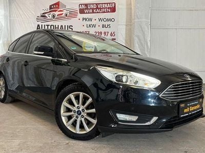 Gebraucht Ford Focus Titanium 125 PS (91 kW) 2015 Schwarz Limousine