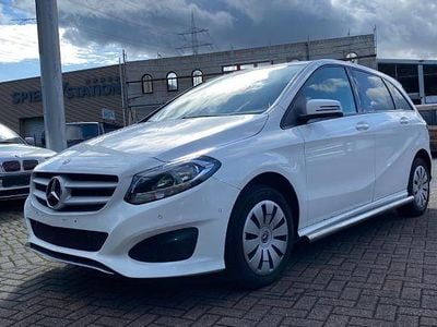 Mercedes B220
