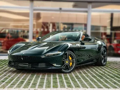 Neu Ferrari Roma 620 PS (456 kW) 2025 Grün Cabrio