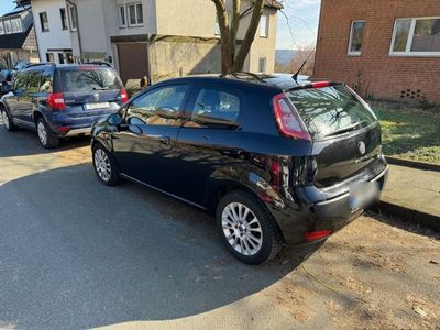 gebraucht Fiat Punto Evo 3 Türer Baujahr 2012 ideal für Anfänger