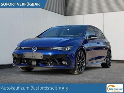Usata VW Golf VIII R 333 CV (244 kW) 2026 Blu Berlina