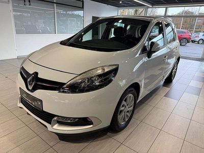 Weiß Gebraucht 2014 Renault Scénic III Initiale Paris Van / Kleinbus | 6.750 € (Fairer Preis)