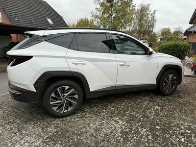 Gebraucht Hyundai Tucson Select 150 PS (110 kW) 2021 Weiß SUV