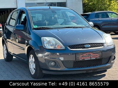 Gebraucht Ford Fiesta Style 69 PS (50 kW) 2008 Grau Kleinwagen